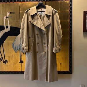 Aquasqutum London l Double-Breasted Tan Trench Coat, Vintage